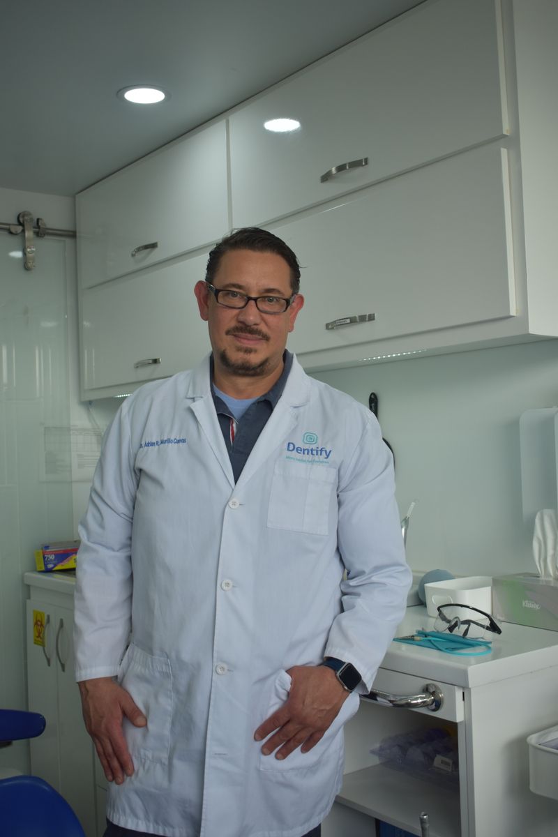 دکتر فرهاد توکلی